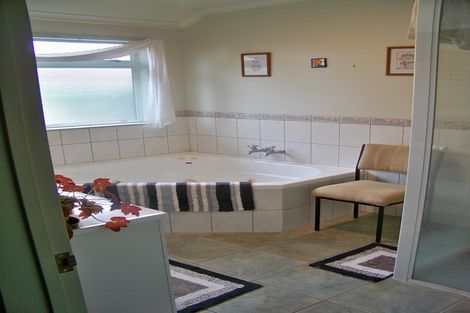 Photo of property in 49a Weld Street, Cambridge, 3434