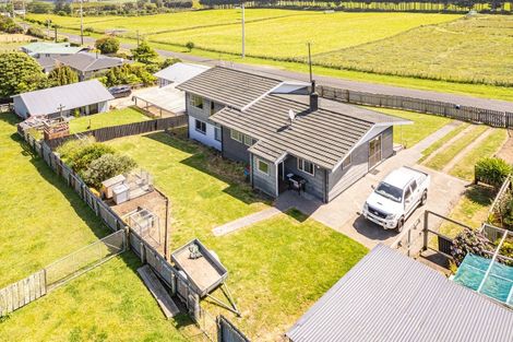 Photo of property in 16 Swinbourne Street, Waverley, 4510