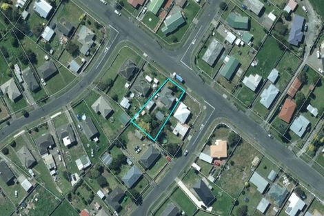 Photo of property in 10 Iredale Road, Hawera, 4610