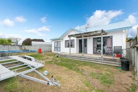 Photo of property in 18 Penney Green, Nawton, Hamilton, 3200