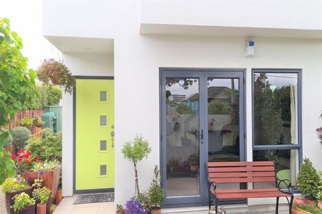 Photo of property in 8/44 London Street, Richmond, Christchurch, 8013