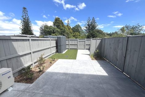 Photo of property in 5 Ngakoro Road, Karaka, Papakura, 2113