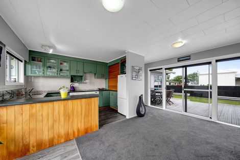Photo of property in 3 Egmont Street, Normanby, Hawera, 4614