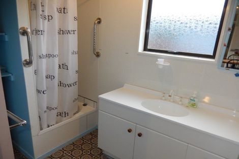 Photo of property in 5 Domain Road, Ettrick, Roxburgh, 9572