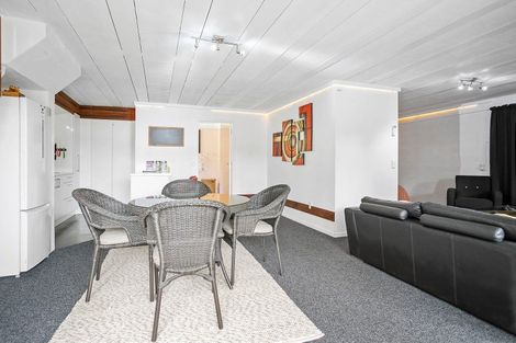 Photo of property in 1 Ruskin Place, Leamington, Cambridge, 3432