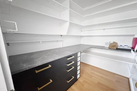 Photo of property in 1 Iwiroa Terrace, Durie Hill, Whanganui, 4500