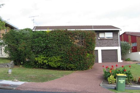 Photo of property in 16 Stapleford Crescent, Browns Bay, Auckland, 0630