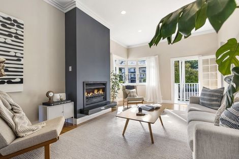 Photo of property in 26 Jubilee Avenue, Devonport, Auckland, 0624