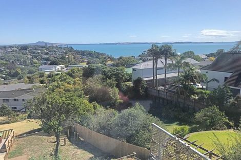Photo of property in 84 Mellons Bay Road, Mellons Bay, Auckland, 2014