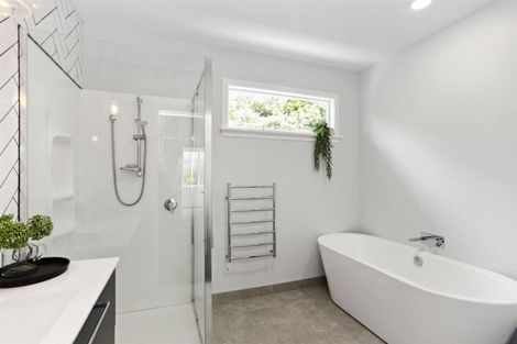 Photo of property in 16 Perry Street, Papanui, Christchurch, 8053