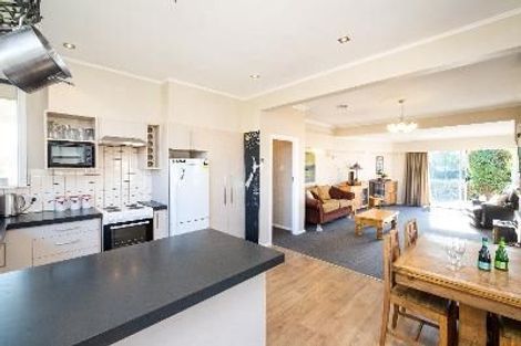 Photo of property in 12 Gebbie Road, Taradale, Napier, 4112