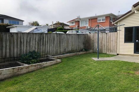 Photo of property in 2/13 Havelock Avenue, Forrest Hill, Auckland, 0620