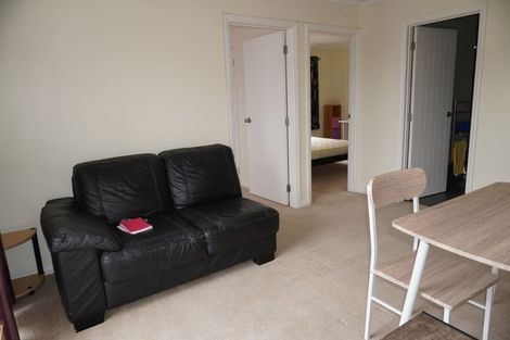 Photo of property in 11 Namsan Close, Fairview Heights, Auckland, 0632