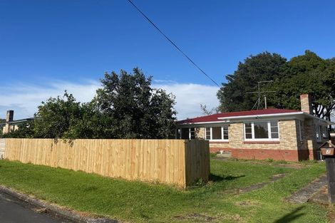 Photo of property in 4 Kiwi Place, Pukekohe, 2120