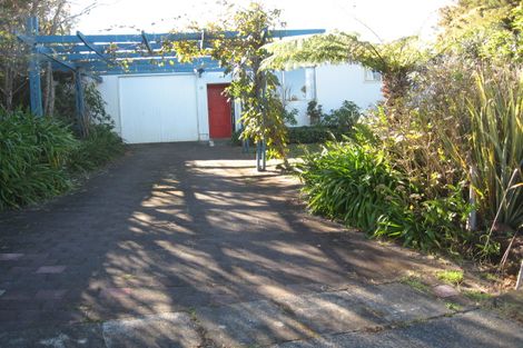 Photo of property in 15 Russell Heights, Russell, 0202