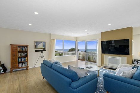 Photo of property in 42 Mulberry Street, Maungaraki, Lower Hutt, 5010