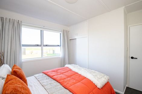 Photo of property in 71 Pipiroa Road, Ngatea, 3503