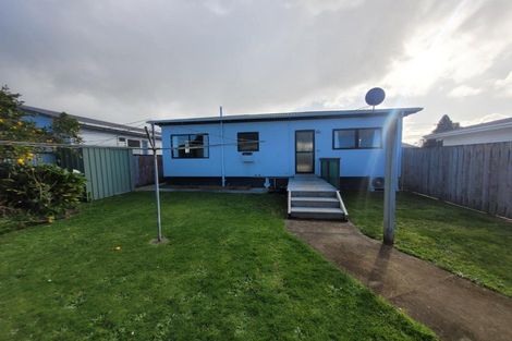 Photo of property in 513 Mangorei Road, Highlands Park, New Plymouth, 4312