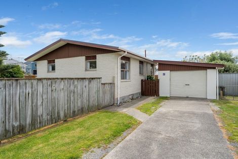 Photo of property in 57 Martin Road, Paraparaumu Beach, Paraparaumu, 5032