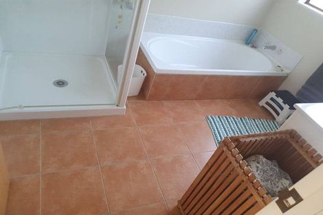 Photo of property in 19 Judge Richardson Drive, Opaheke, Papakura, 2584