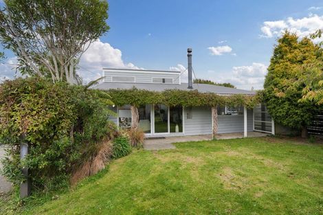 Photo of property in 20 Robert Street, Otatara, Invercargill, 9879