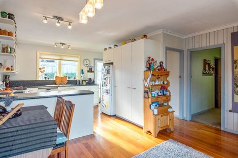 Photo of property in 39 Eatwell Avenue, Paraparaumu Beach, Paraparaumu, 5032