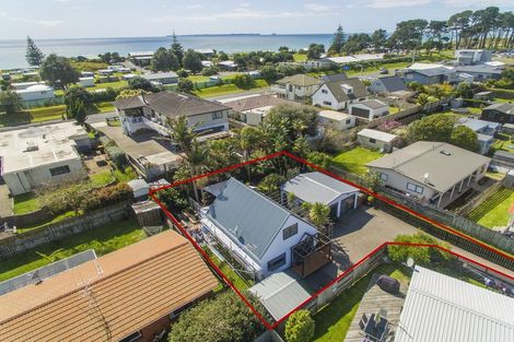 Photo of property in 34 Percy Road, Papamoa Beach, Papamoa, 3118