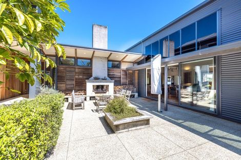 Photo of property in 122 Delamore Drive, Oneroa, Waiheke Island, 1081