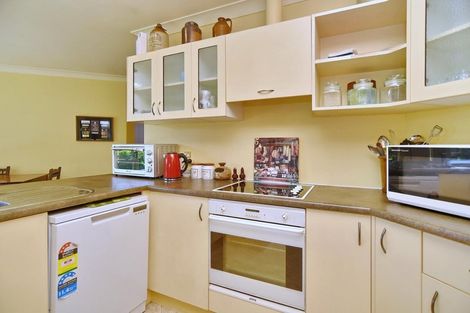 Photo of property in 72 Church Street, Oxford, 7430