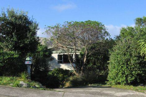 Photo of property in 14 The Track, Plimmerton, Porirua, 5026