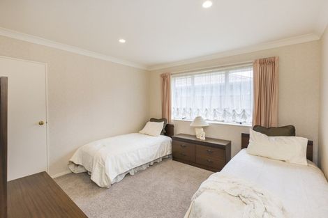 Photo of property in 71 Amberley Avenue, Highbury, Palmerston North, 4412