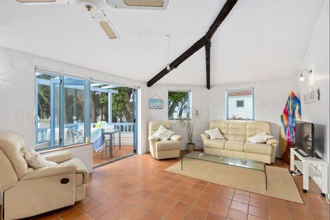Photo of property in Oceanside Apartments, 25/453 Hibiscus Coast Highway, Orewa, 0931