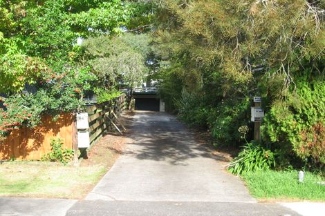 Photo of property in 1/25 Gill Avenue, Te Atatu Peninsula, Auckland, 0610