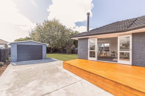 Photo of property in 367 Mairehau Road, Parklands, Christchurch, 8083