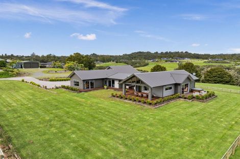 Photo of property in 13 Capstone Place, Te Kamo, Kamo, 0185