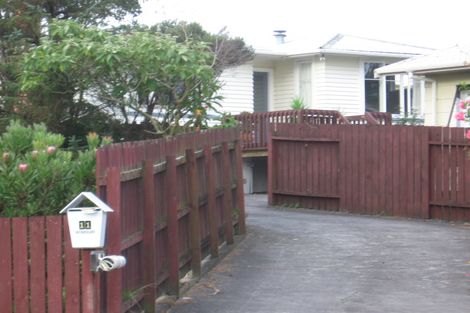 Photo of property in 11 Adriatic Avenue, Henderson, Auckland, 0612