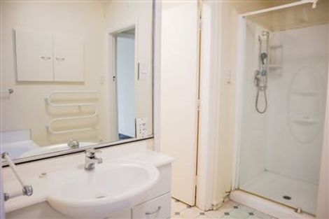 Photo of property in 229 Avonhead Road, Avonhead, Christchurch, 8042