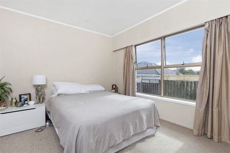 Photo of property in 2/6 Trafalgar Road, Milford, Auckland, 0620