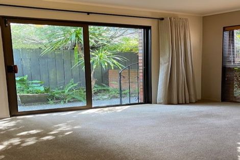 Photo of property in 2c Braemar Road, Castor Bay, Auckland, 0620