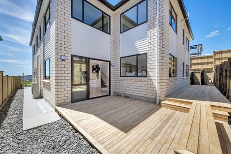 Photo of property in 3 Elevation Street, Flat Bush, Auckland, 2019