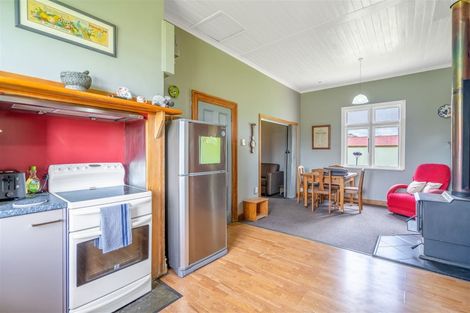 Photo of property in 4 Newcastle Street, Riversdale, 9776