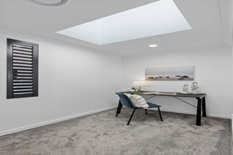 Photo of property in 4 Grovenor Drive, Orewa, 0931