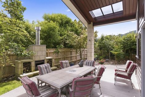 Photo of property in 3 Iti Grove, Waikanae, 5036