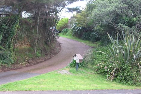 Photo of property in 174 Everglade Drive, Totara Heights, Auckland, 2105