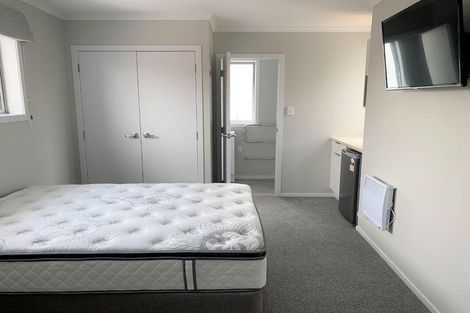 Photo of property in 11 Knighton Road, Hillcrest, Hamilton, 3216