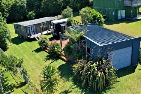 Photo of property in 24 Mako Avenue, Whiritoa, Whangamata, 3691