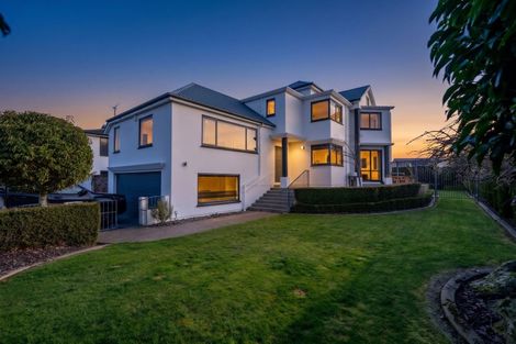 Photo of property in 712 Queens Drive, Waikiwi, Invercargill, 9810