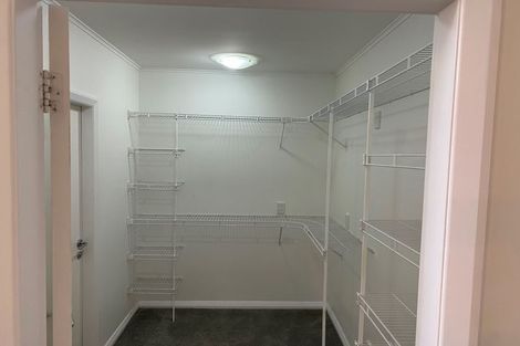 Photo of property in 28 Curtis Street, Northland, Wellington, 6012