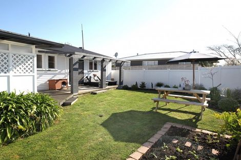 Photo of property in 73 Middle Road, Havelock North, 4130