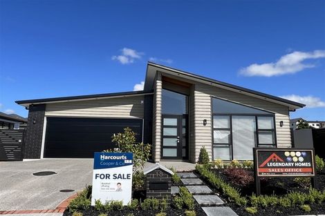 Photo of property in 13 Croatia Avenue, Huapai, Kumeu, 0810